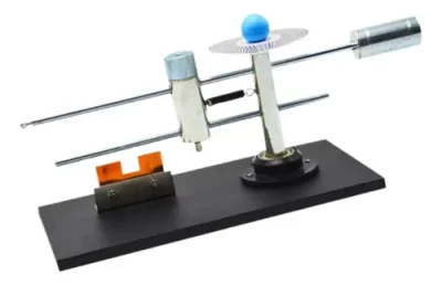 MON527 CENTRIPETAL FORCE DEMONSTRATOR